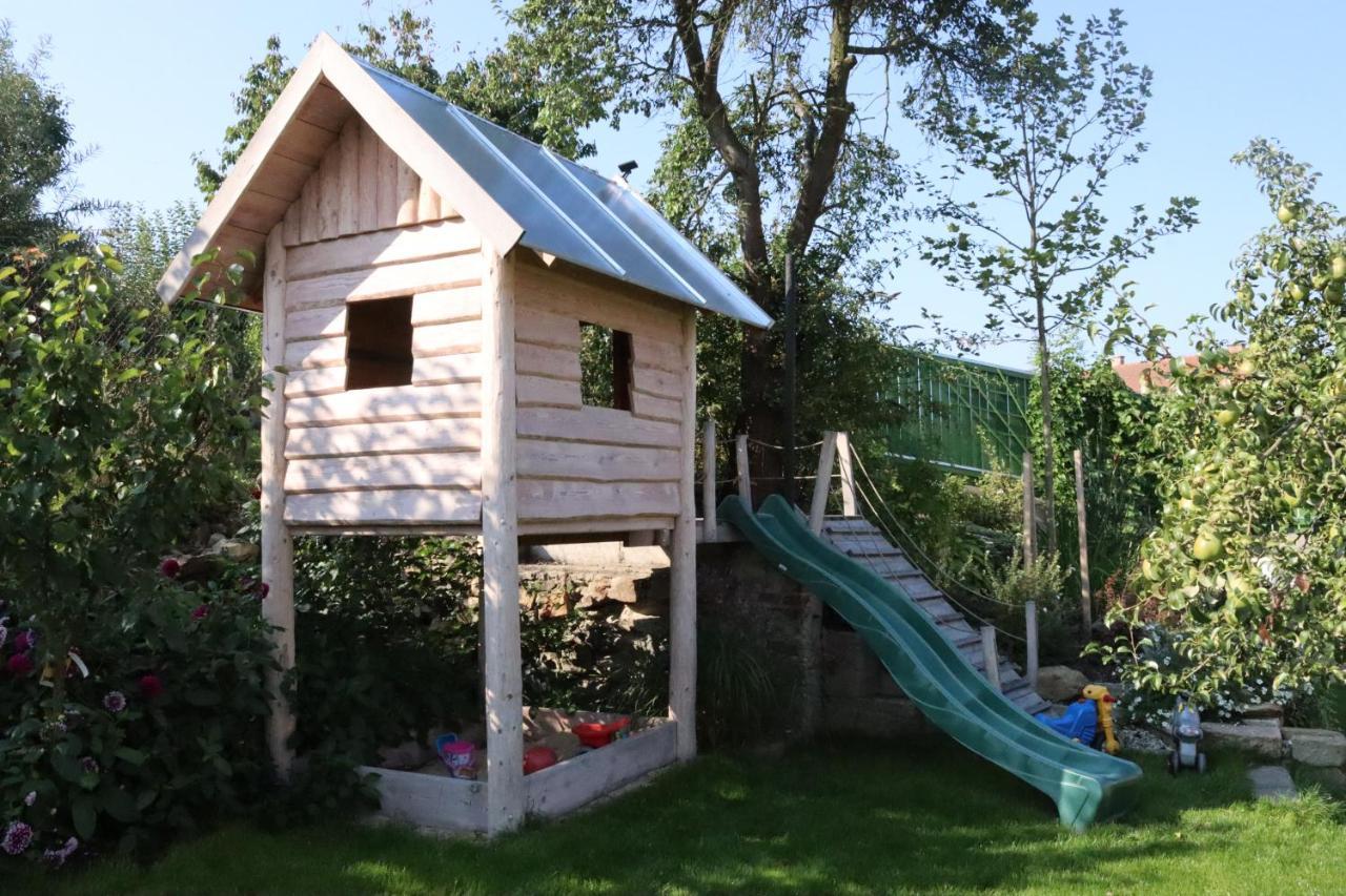 Penzion-Apartman Soucek Їндржихув-Градец Екстер'єр фото