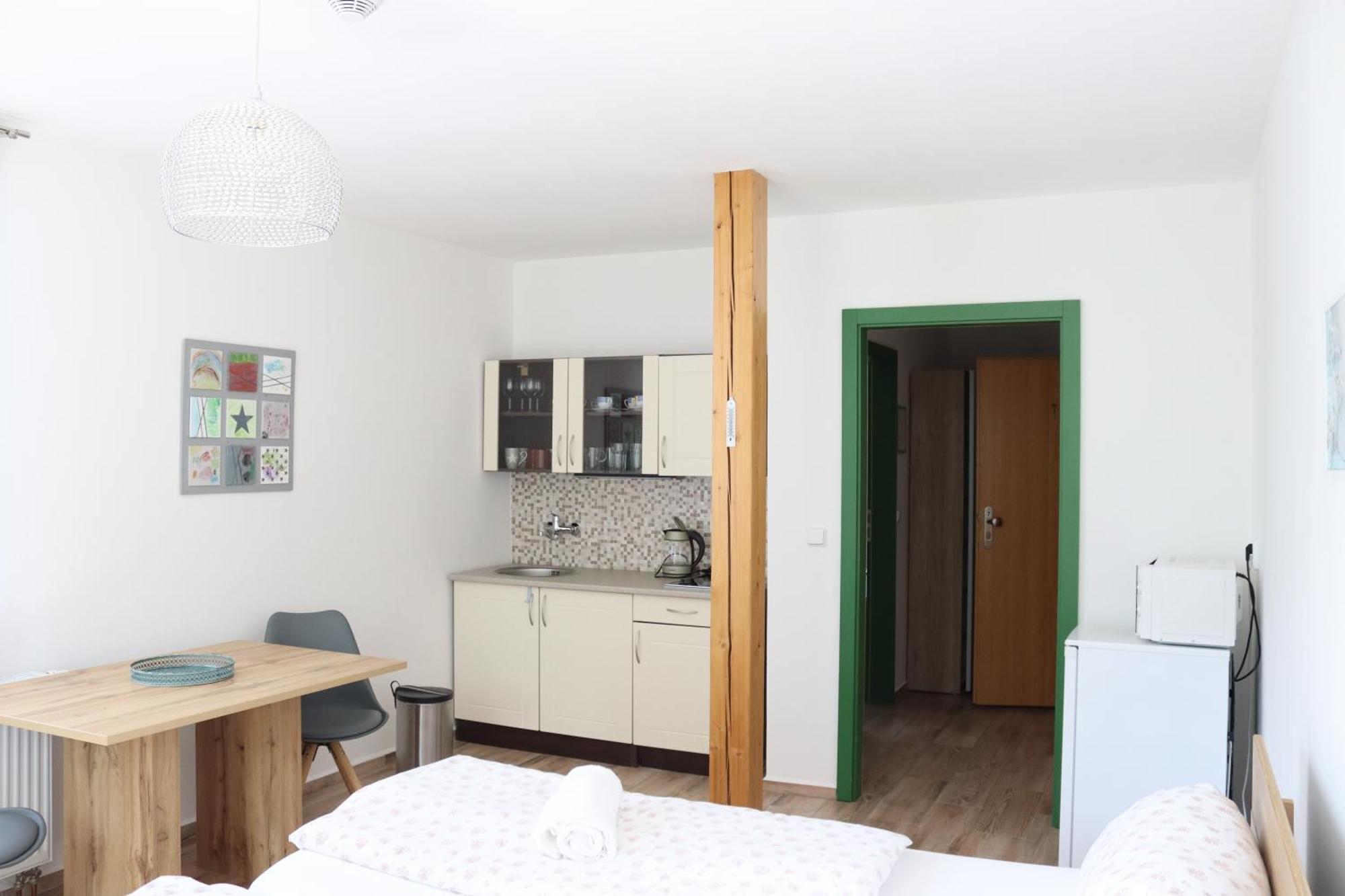 Penzion-Apartman Soucek Їндржихув-Градец Екстер'єр фото