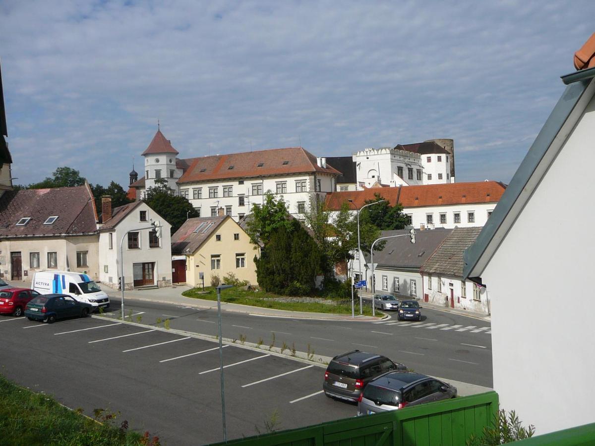 Penzion-Apartman Soucek Їндржихув-Градец Екстер'єр фото